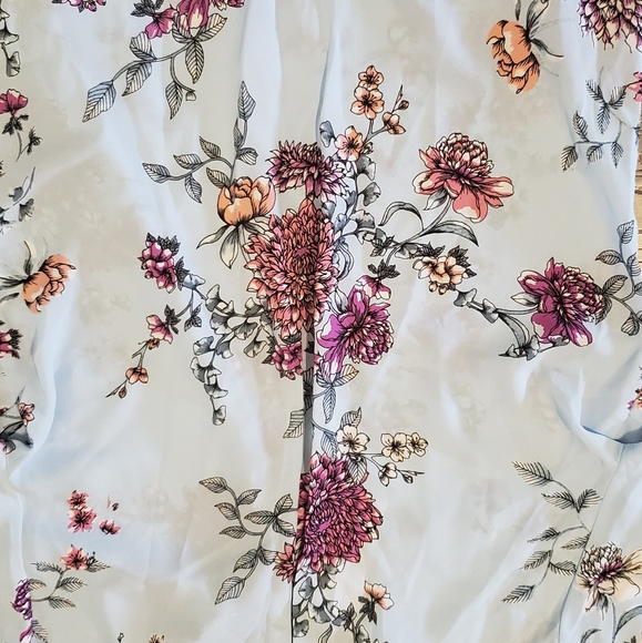 NWT Candies button down floral shirt size M - Picture 7 of 7